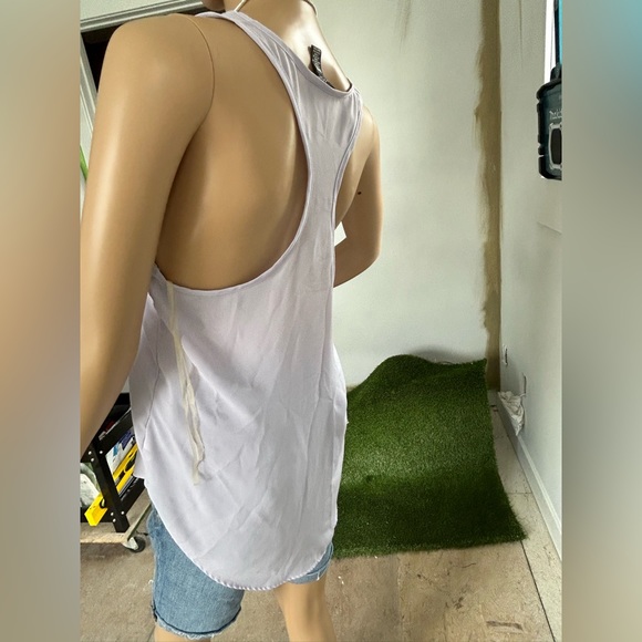 Lilac tank top, Med., - Picture 8 of 9